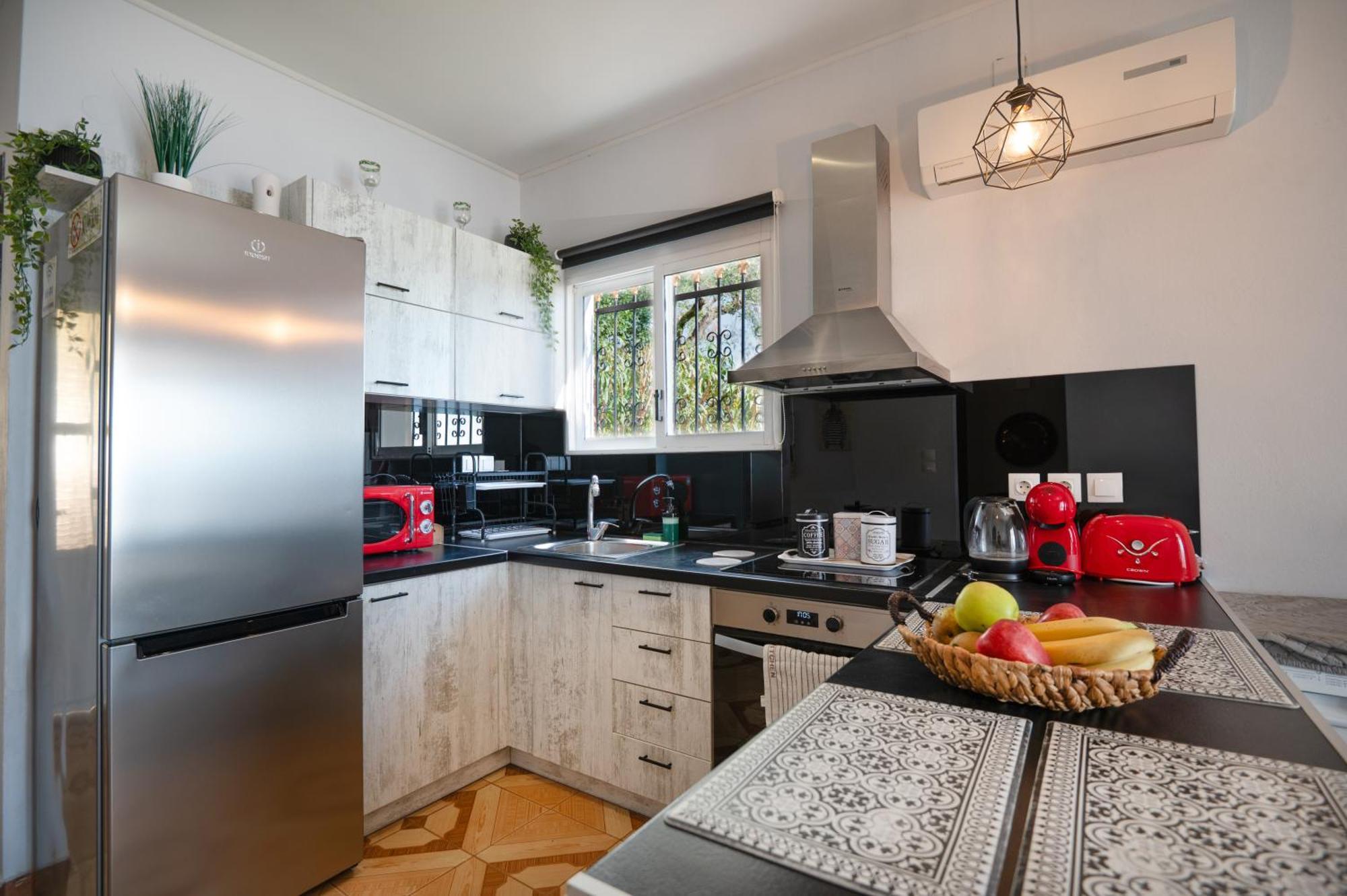 Sunrise View Apartments برباتي المظهر الخارجي الصورة